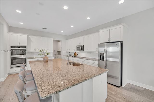 3794 NW 89th Way, Coral Springs, FL 33065