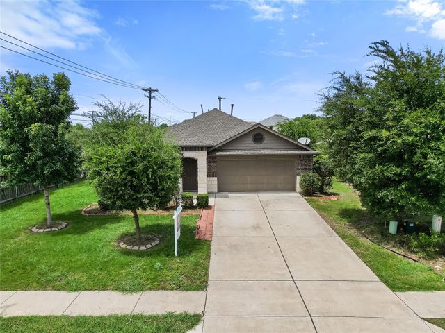 1102 Mitchell DR, Hutto, TX 78634