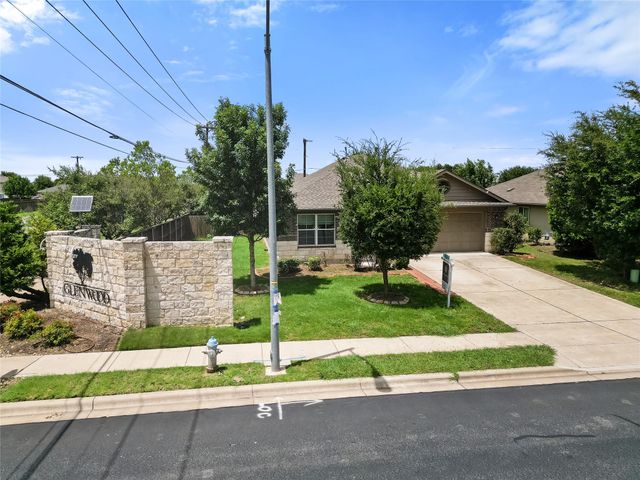 1102 Mitchell DR, Hutto, TX 78634