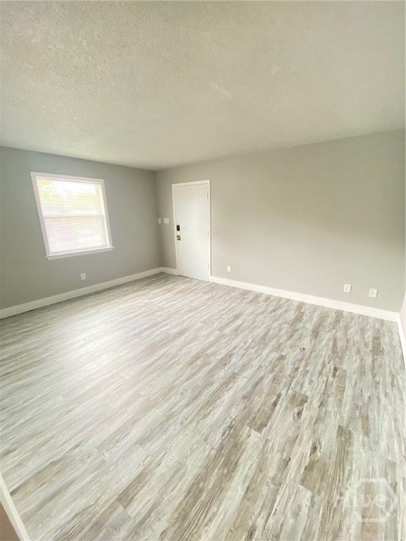 Image 2 of property listing at 113 Woodhouse Lane D, Savannah, GA 31406
