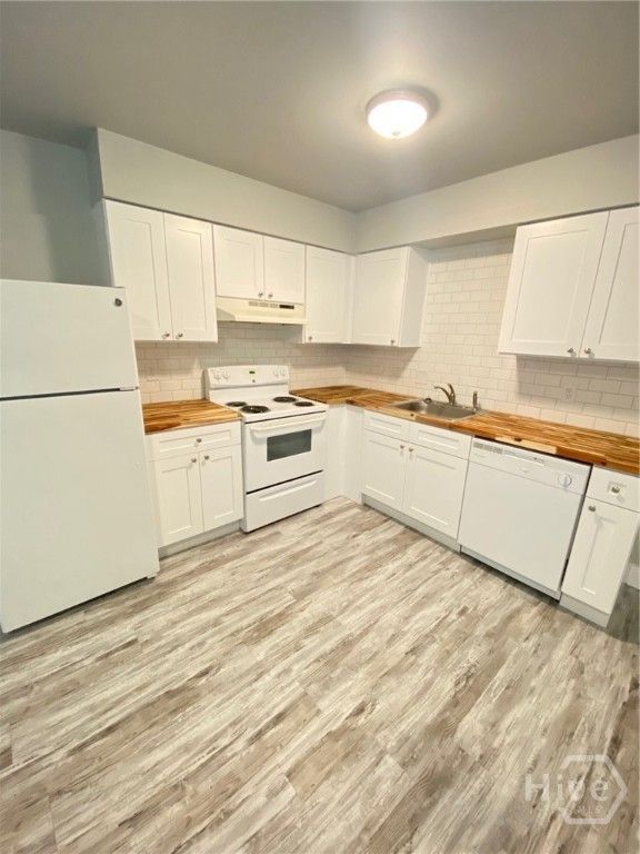 Image 5 of property listing at 113 Woodhouse Lane D, Savannah, GA 31406