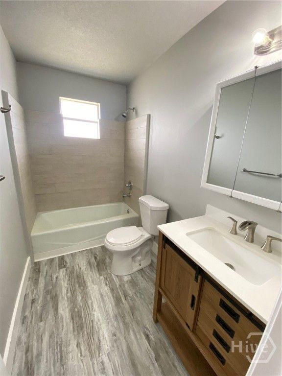 Image 8 of property listing at 113 Woodhouse Lane D, Savannah, GA 31406