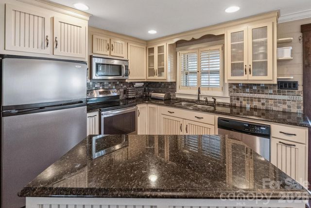 20935 Sierra Vista Drive, Cornelius, NC 28031