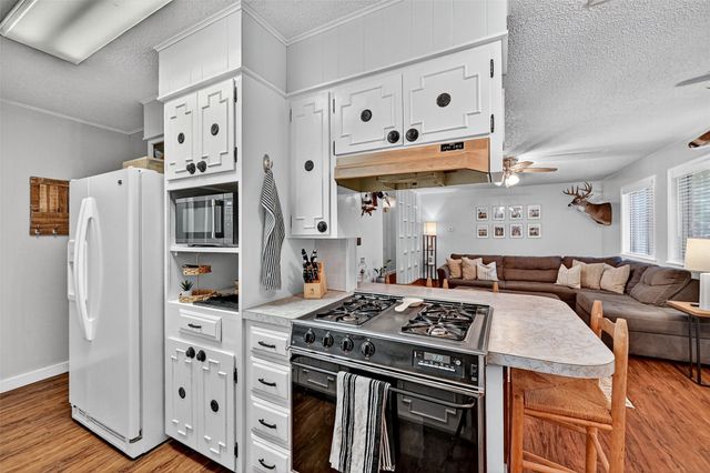 2619 Brookhollow Drive, Denison, TX 75020