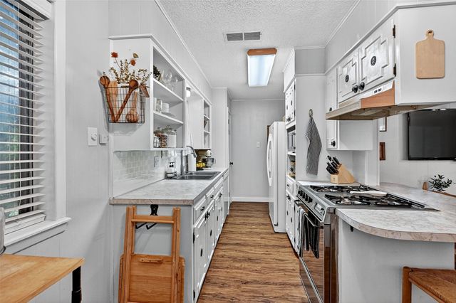 2619 Brookhollow Drive, Denison, TX 75020
