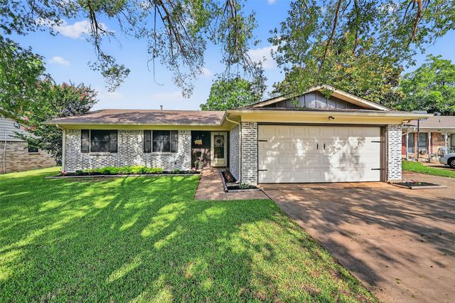 2619 Brookhollow Drive, Denison, TX 75020