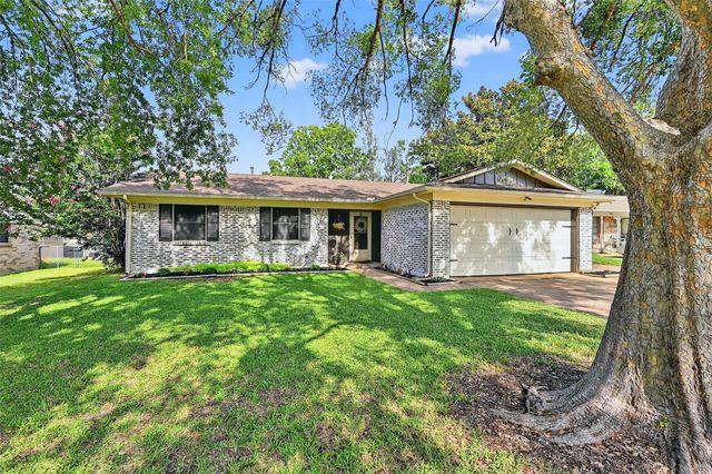 2619 Brookhollow Drive, Denison, TX 75020