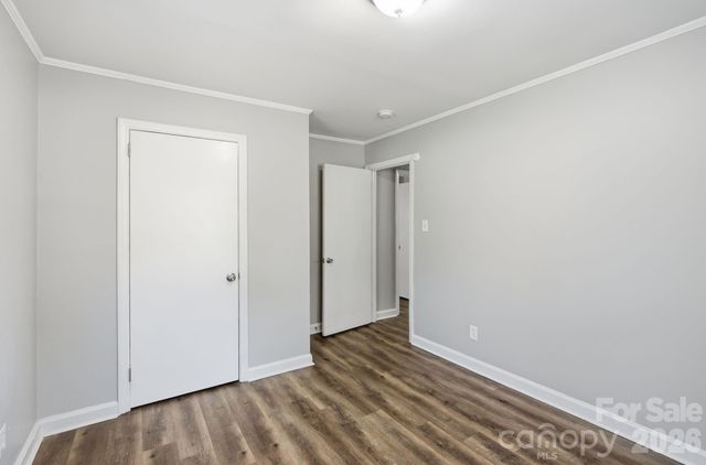 4400 Welling Avenue, Charlotte, NC 28208