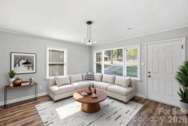 4400 Welling Avenue, Charlotte, NC 28208