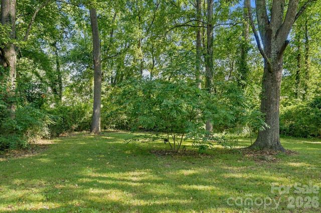4400 Welling Avenue, Charlotte, NC 28208