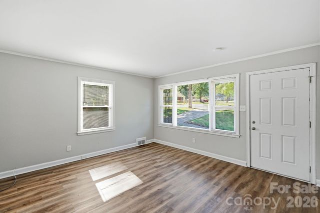4400 Welling Avenue, Charlotte, NC 28208