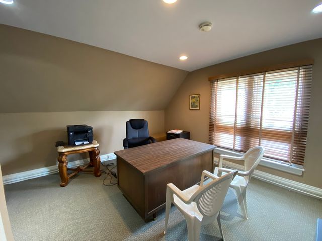 404 S 2nd Street, St. Charles, IL 60174