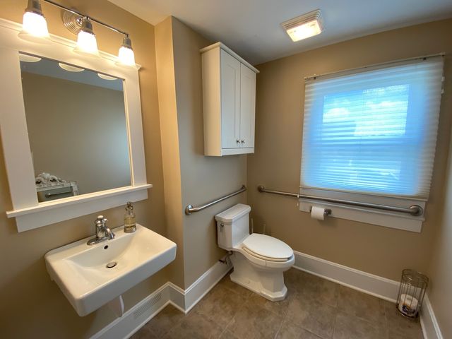 404 S 2nd Street, St. Charles, IL 60174