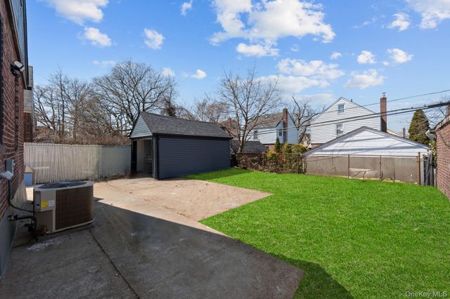 130-42 231st Street, Laurelton, NY 11413