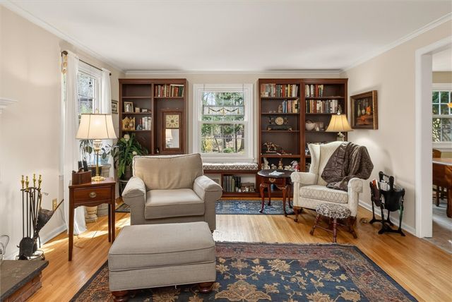 8 Mountain Rise, Perinton, NY 14450