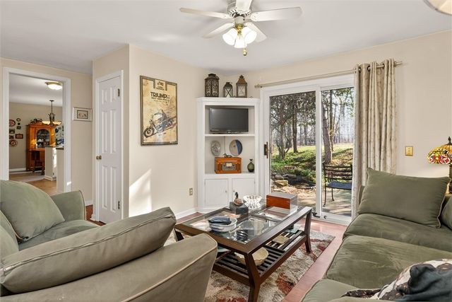 8 Mountain Rise, Perinton, NY 14450