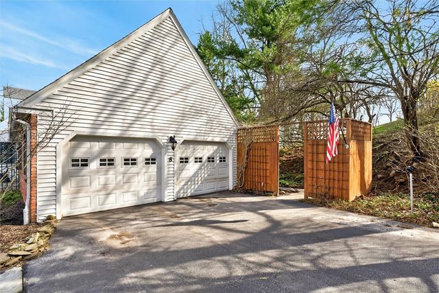 8 Mountain Rise, Perinton, NY 14450