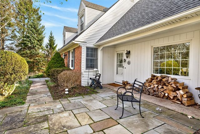 8 Mountain Rise, Perinton, NY 14450