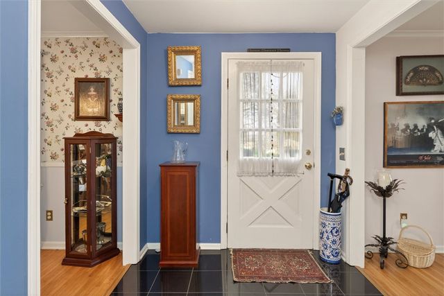 8 Mountain Rise, Perinton, NY 14450