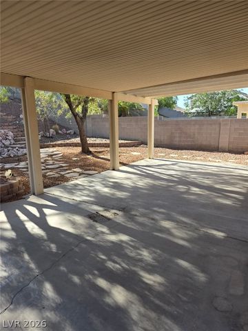 3913 Hampton Grove Court, Las Vegas, NV 89129