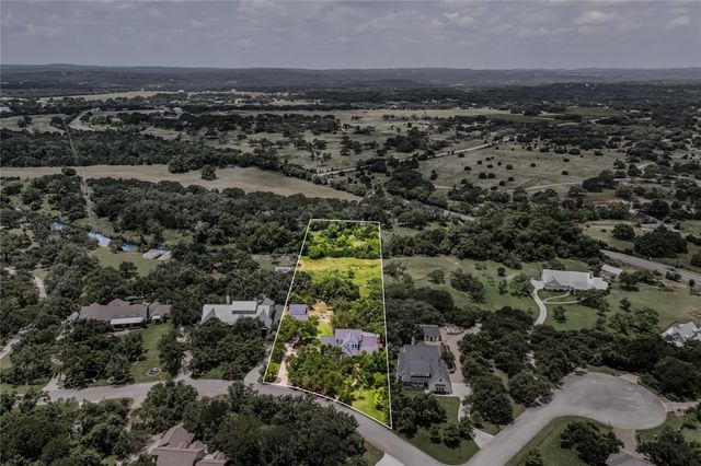 1296 Trebled Waters TRL, Driftwood, TX 78619