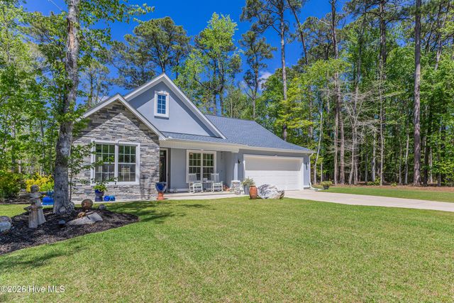 87 Northeast Drive NW, Calabash, NC 28467