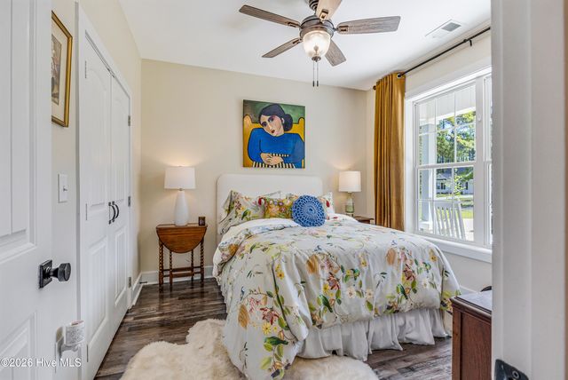 87 Northeast Drive NW, Calabash, NC 28467