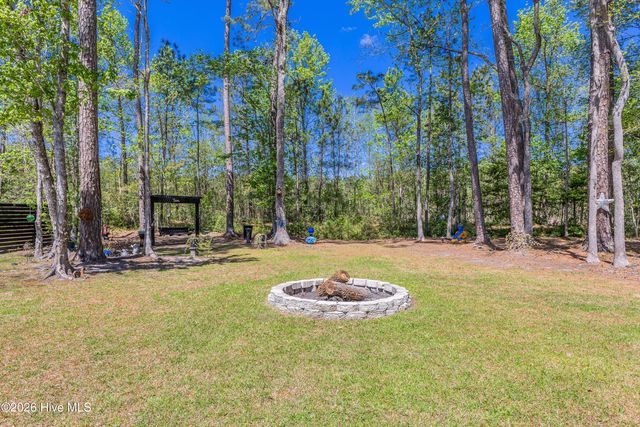 87 Northeast Drive NW, Calabash, NC 28467