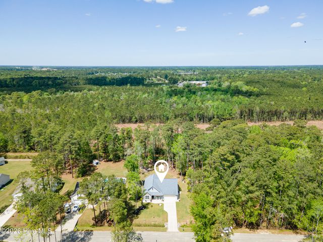 87 Northeast Drive NW, Calabash, NC 28467