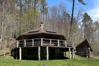 5600 Chestnut Ridge RD, Riner, VA 24149