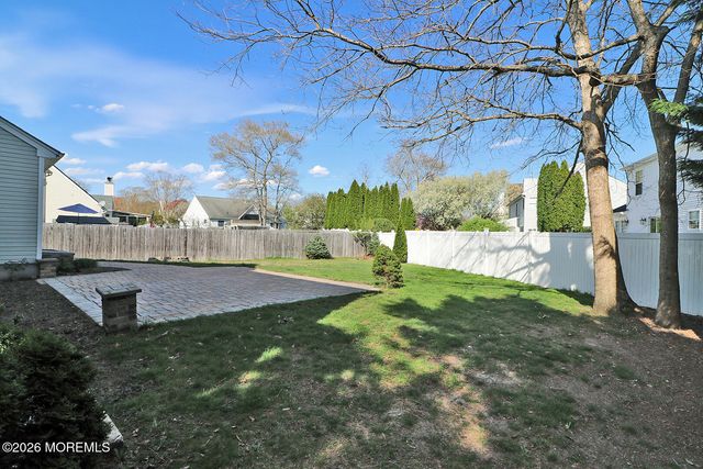 429 Mermaid Drive, Manahawkin, NJ 08050