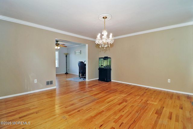 429 Mermaid Drive, Manahawkin, NJ 08050