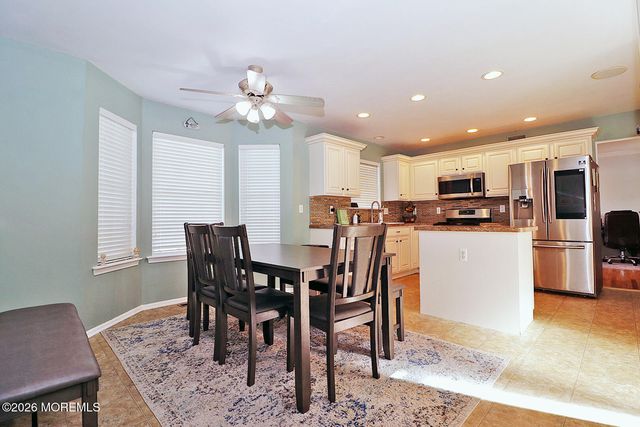 429 Mermaid Drive, Manahawkin, NJ 08050