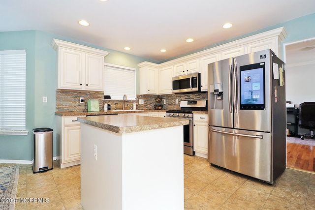 429 Mermaid Drive, Manahawkin, NJ 08050