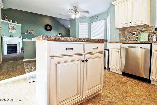 429 Mermaid Drive, Manahawkin, NJ 08050