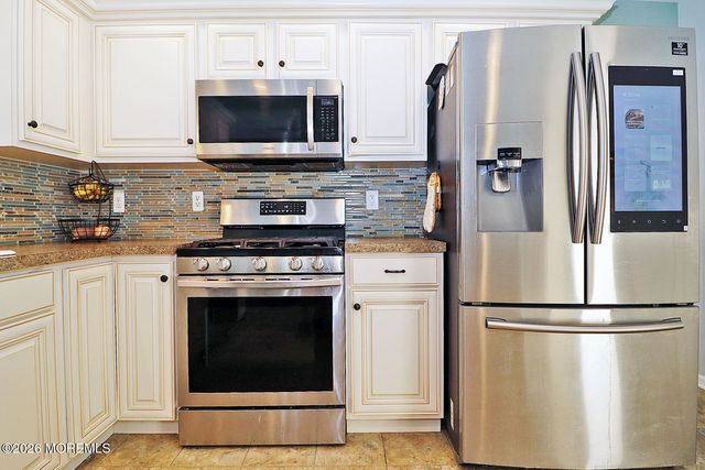 429 Mermaid Drive, Manahawkin, NJ 08050