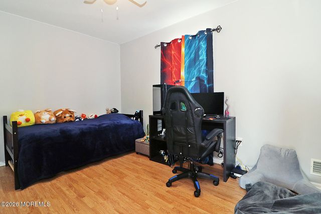 429 Mermaid Drive, Manahawkin, NJ 08050