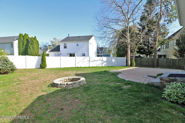 429 Mermaid Drive, Manahawkin, NJ 08050