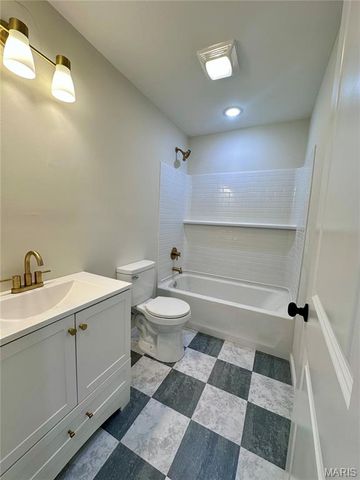 50 Byrd Drive, Sikeston, MO 63801