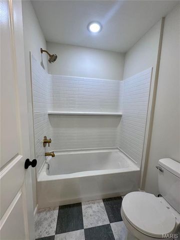 50 Byrd Drive, Sikeston, MO 63801