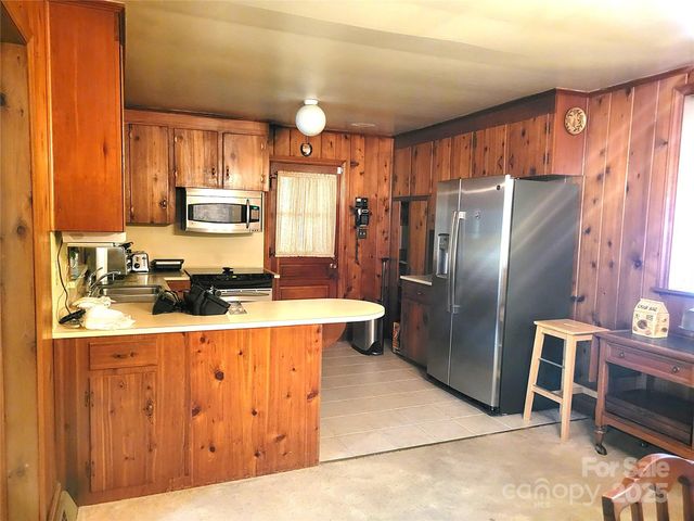 2516 Dalebrook Drive 3, Charlotte, NC 28216