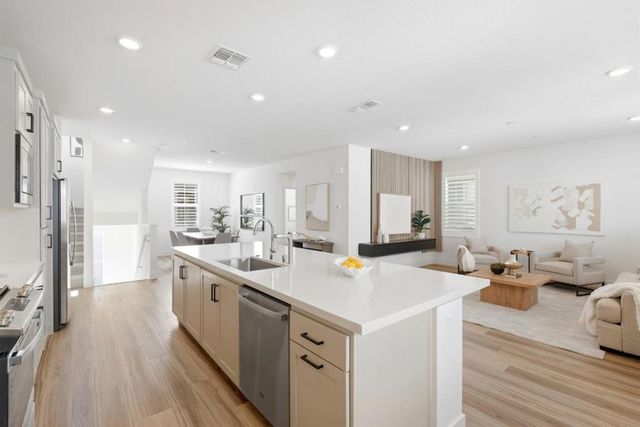9009 Whitesurf Way, Newark, CA 94560