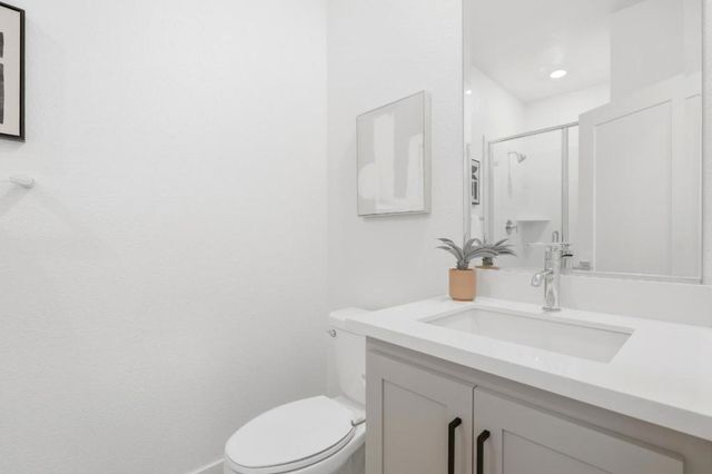 9009 Whitesurf Way, Newark, CA 94560