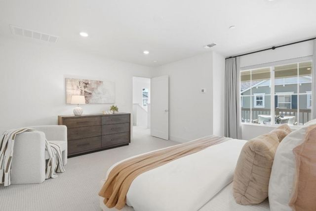 9009 Whitesurf Way, Newark, CA 94560