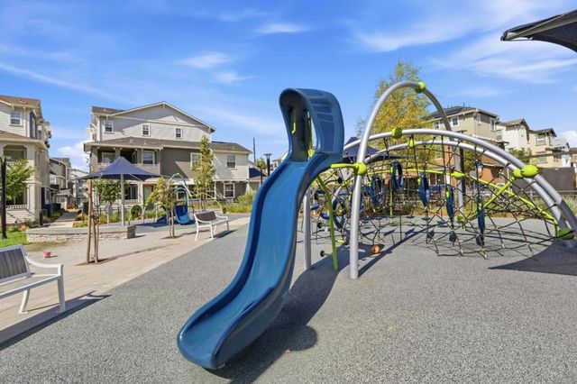 9009 Whitesurf Way, Newark, CA 94560