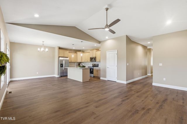 260 Par Lane, Greeneville, TN 37743