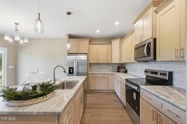 260 Par Lane, Greeneville, TN 37743