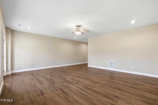 260 Par Lane, Greeneville, TN 37743