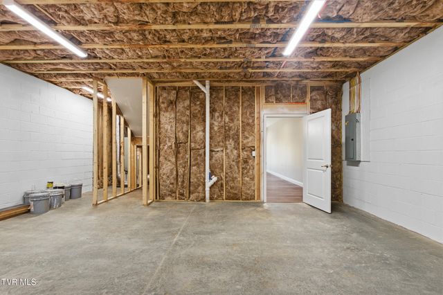 260 Par Lane, Greeneville, TN 37743