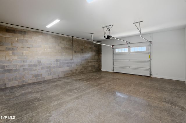 260 Par Lane, Greeneville, TN 37743